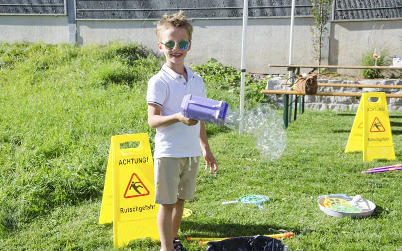 30jahre_hauptsache_kinder_2.jpg
